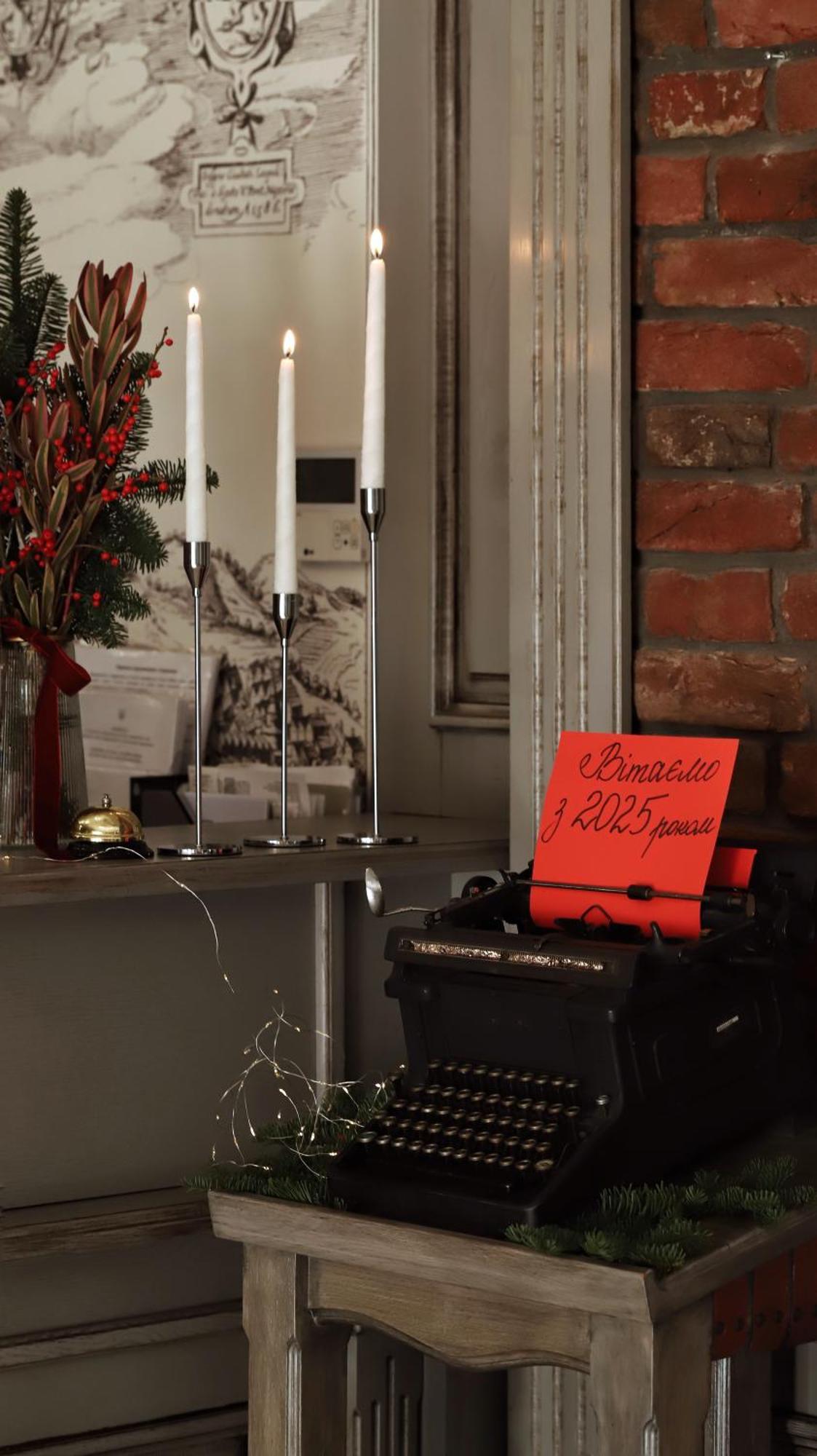 Nota Bene Hotel & Restaurant Lviv Bagian luar foto